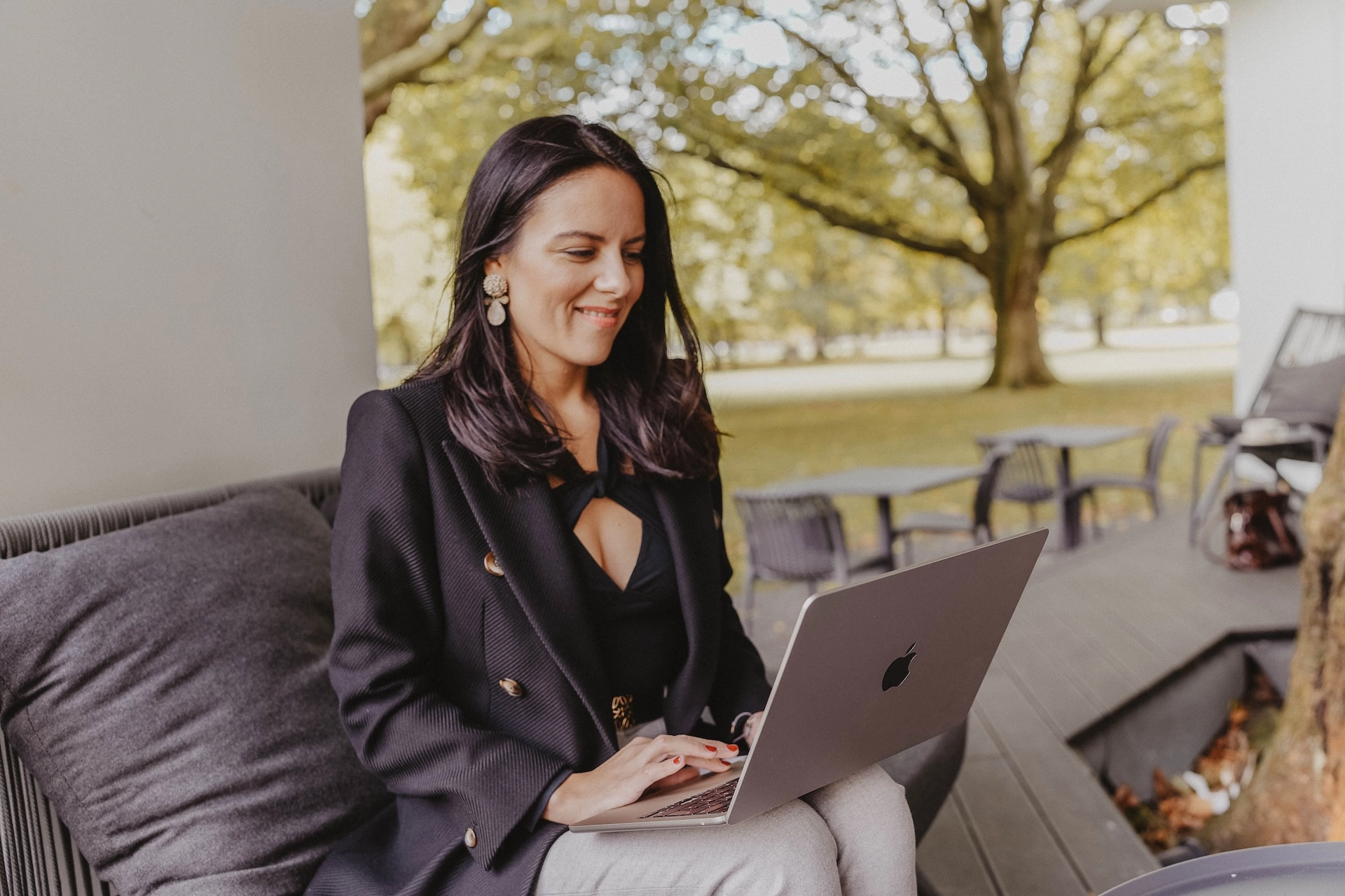 Carina Isenberg, Boersen-Mentorin und Ex-Bankerin